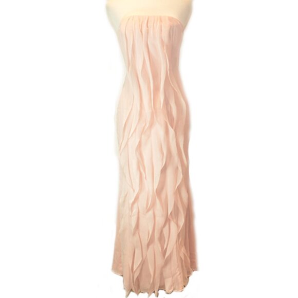 Size 6 Blush Strapless Gown by Vera Wang - Picture 10 of 11